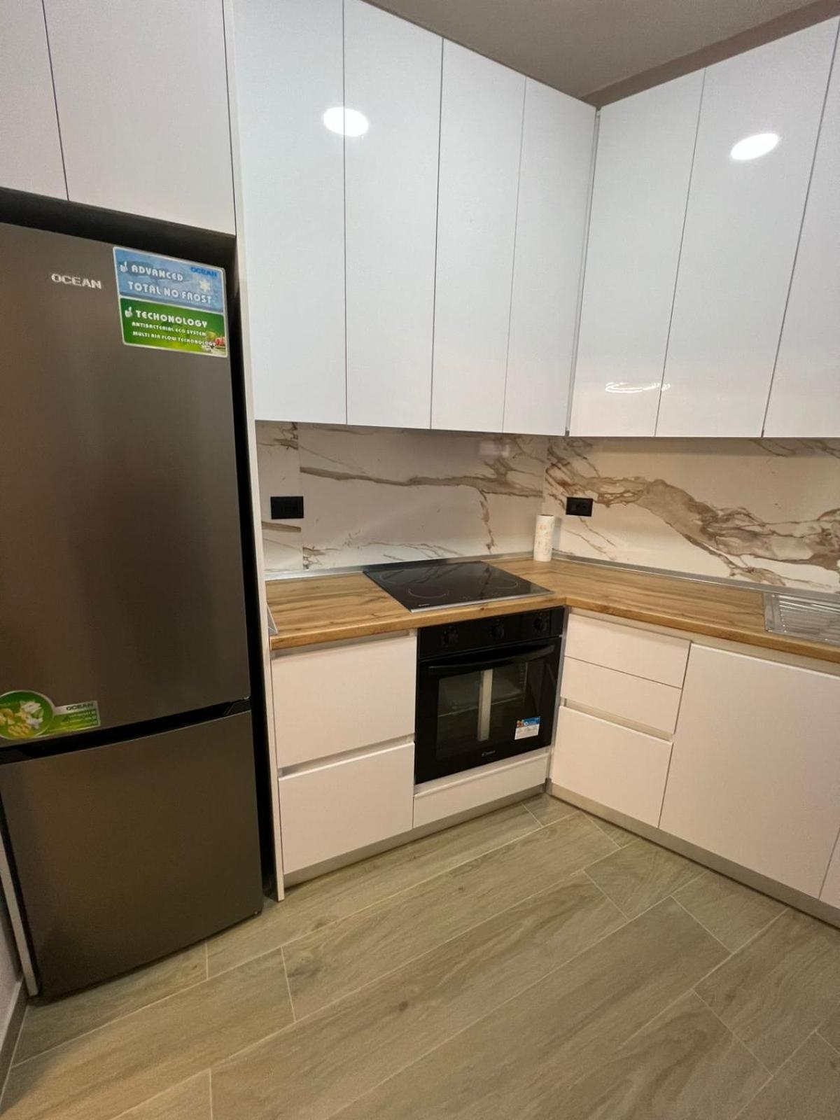Large Apartment วญอเรอ ภายนอก รูปภาพ